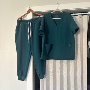 Women’s Figs Scrubs 2xl Color Teal